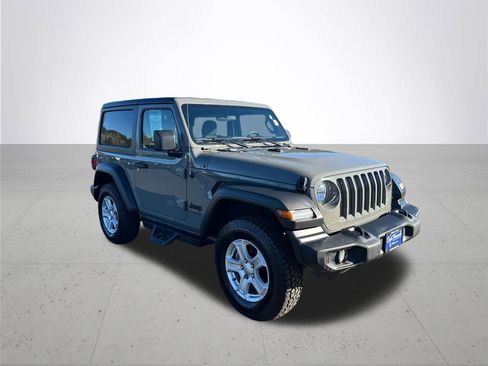 Used 2023 Jeep Wrangler Sport S image 5