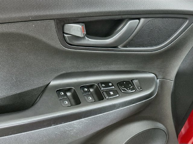 Used 2022 Hyundai Kona SEL w/ Cargo Package FWD image 10