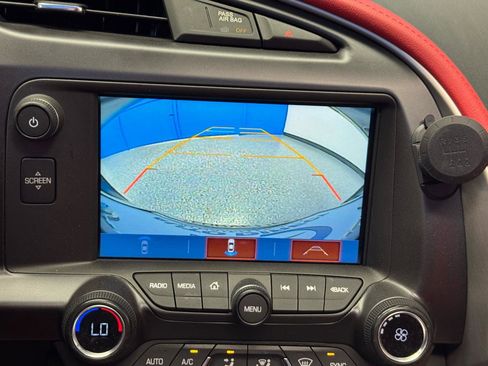 Used 2019 Chevrolet Corvette Stingray Coupe RWD image 17