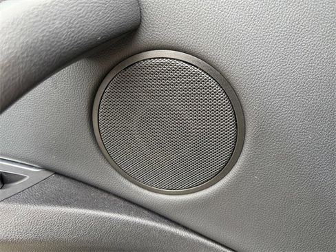 Used 2023 BMW X4 xDrive30i image 13