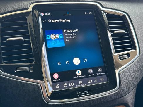 Certified 2023 Volvo XC90 B6 Plus AWD/4WD image 18