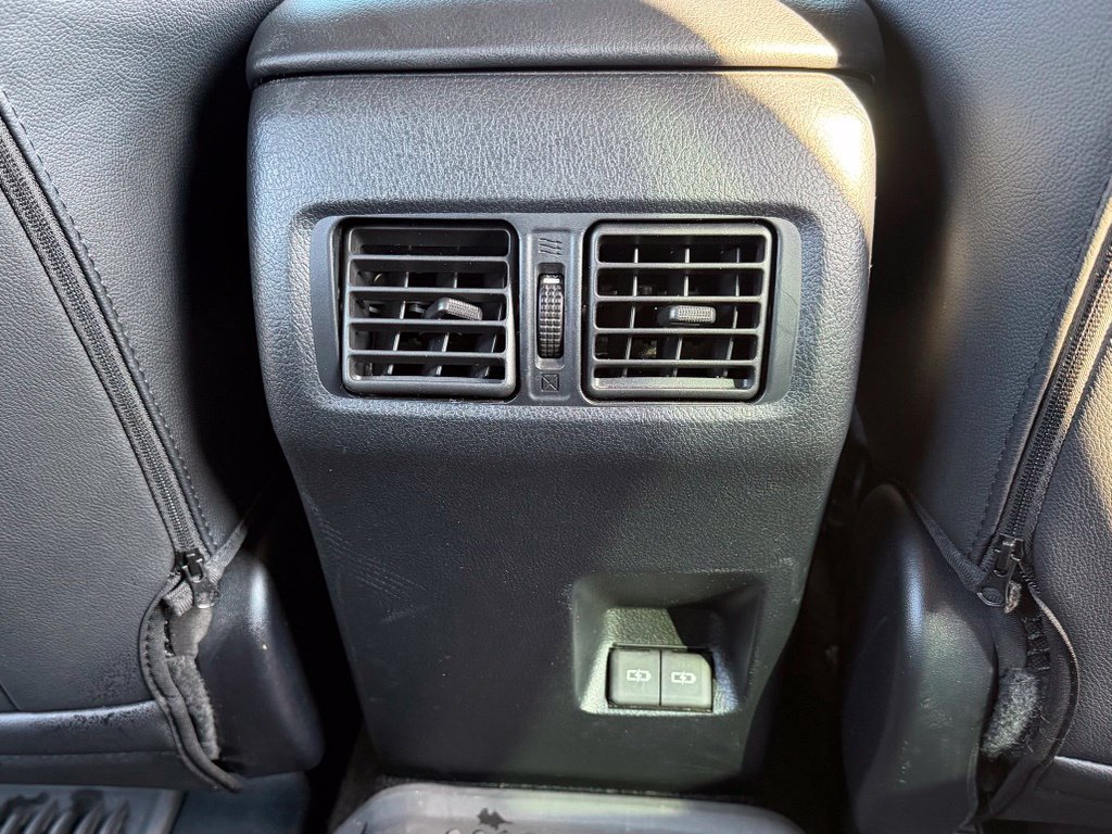 Used 2024 Toyota 4Runner SR5 RWD image 22