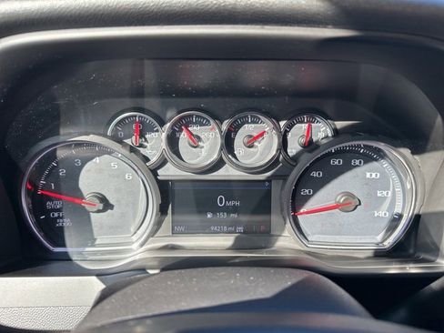 Used 2019 Chevrolet Silverado 1500 LT w/ All-Star Edition image 17