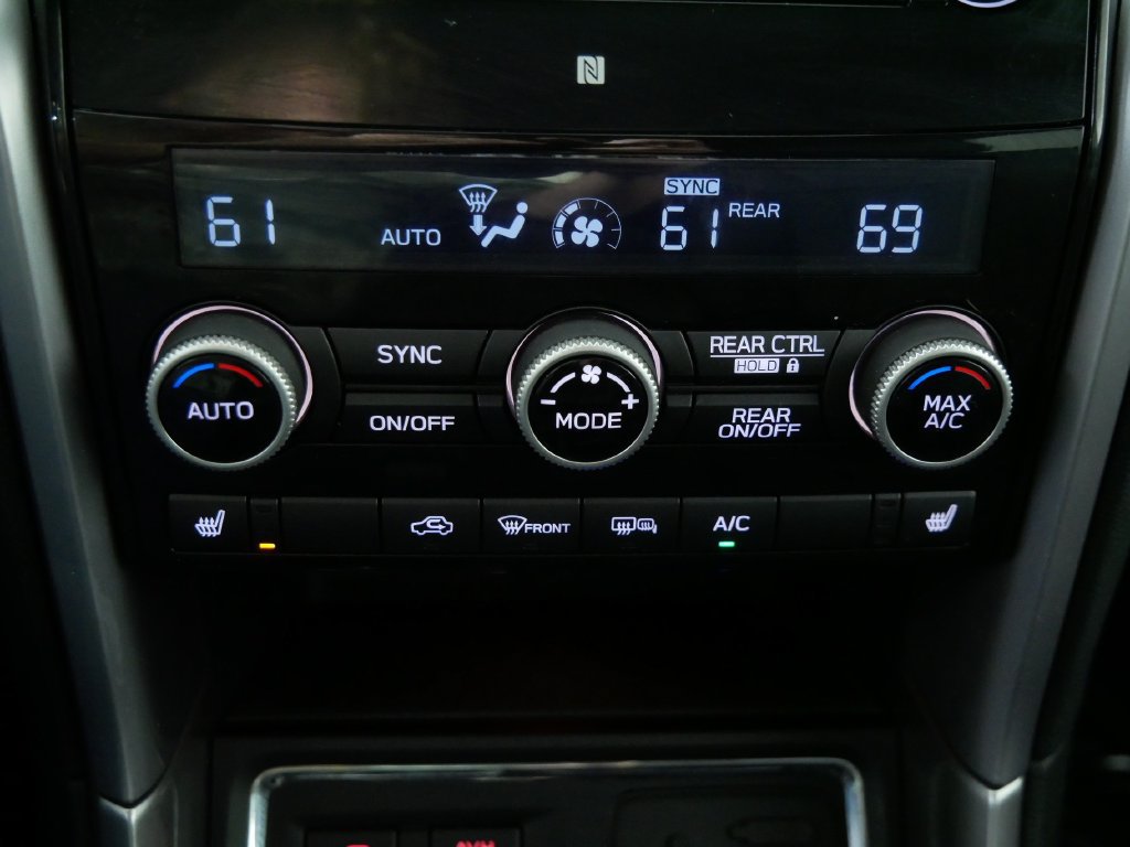 Used 2019 Subaru Ascent Limited w/ Popular Package #3 AWD/4WD image 30