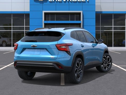 New 2026 Chevrolet Trax RS w/ Driver Confidence Package FWD image 4