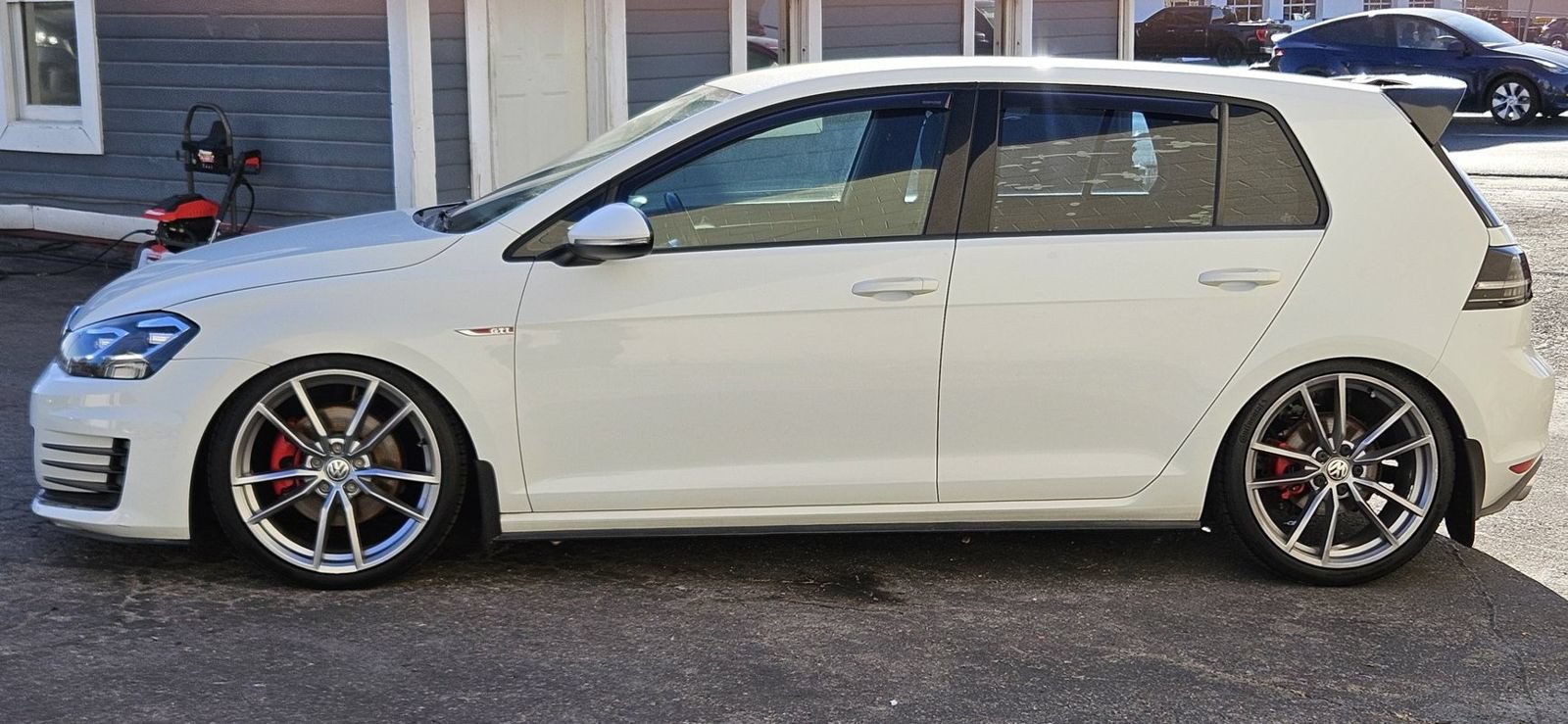 Used 2016 Volkswagen GTI S FWD image 2