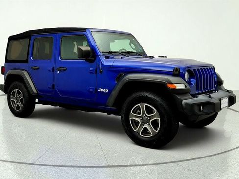 Used 2019 Jeep Wrangler Unlimited Sport S AWD/4WD image 3
