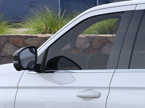 New 2025 Ford Expedition Active image 20