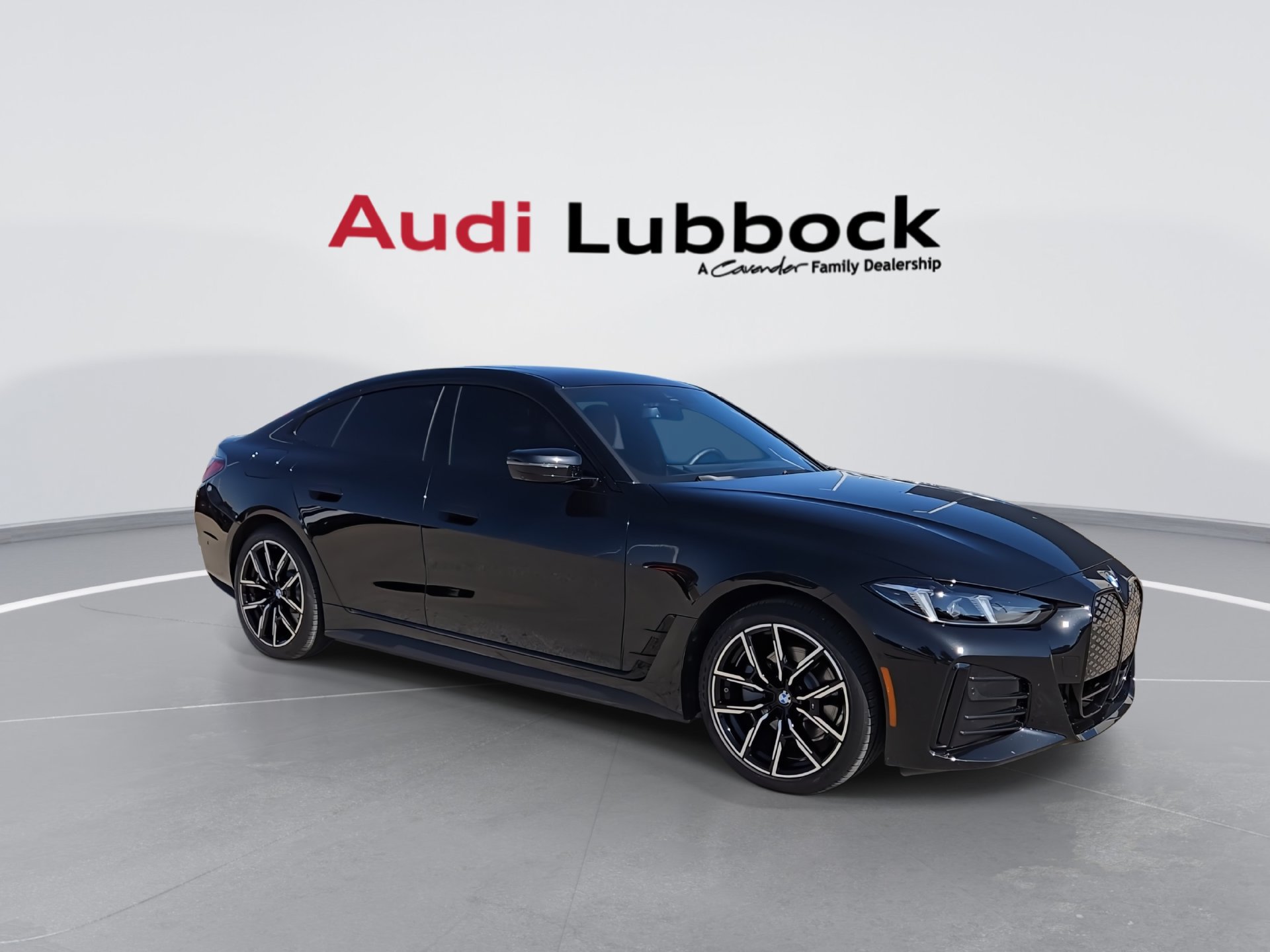Used 2026 BMW i4 eDrive40 w/ M Sport Package RWD image 2