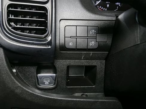 Used 2026 RAM ProMaster 2500 w/ Convenience Group FWD image 28