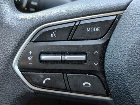 Used 2019 Hyundai Santa Fe SE image 23