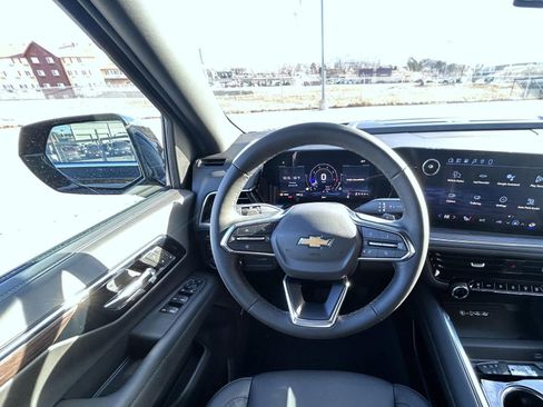 New 2026 Chevrolet Suburban LT w/ Comfort Package image 13