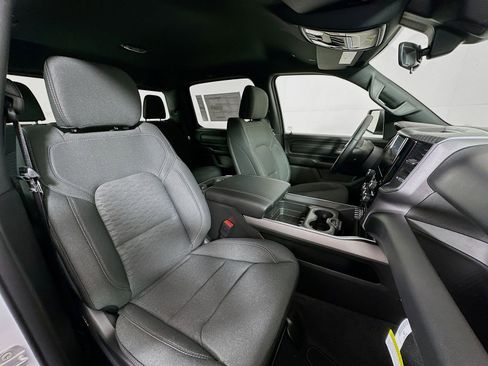 New 2026 RAM 1500 Express AWD/4WD image 26