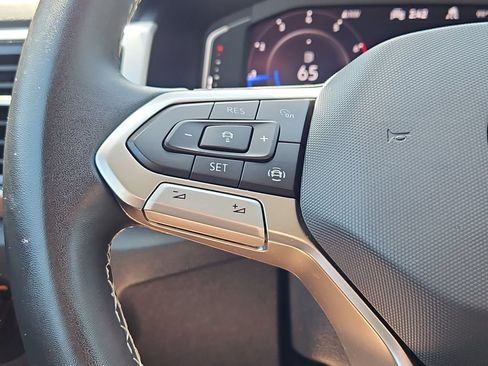 Used 2023 Volkswagen Atlas SE AWD/4WD image 24