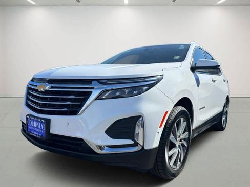 Used 2024 Chevrolet Equinox Premier image 2