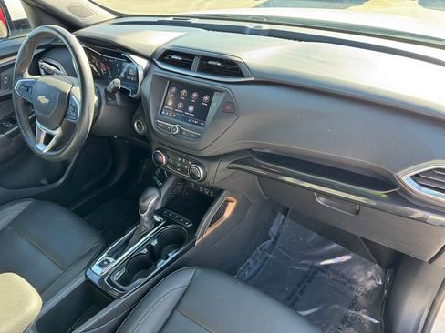 Certified 2023 Chevrolet TrailBlazer ACTIV image 6