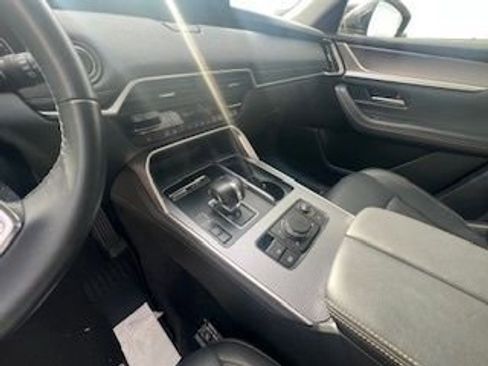 Used 2025 MAZDA CX-90 3.3 Turbo w/ Preferred Package image 15