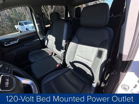 Used 2025 GMC Sierra 1500 SLT image 31