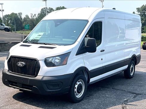 New 2026 Ford Transit 250 148 Medium Roof w/ Load Area Protection Package RWD image 2
