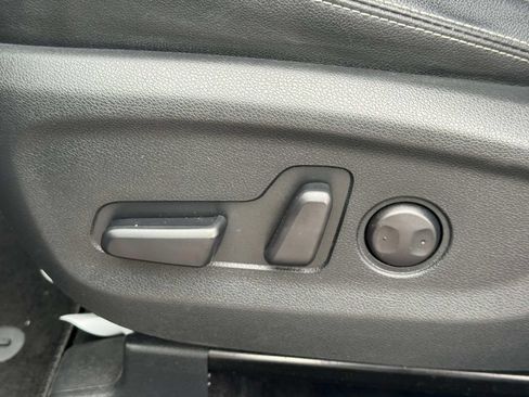 Used 2021 Kia Sportage EX AWD/4WD image 16