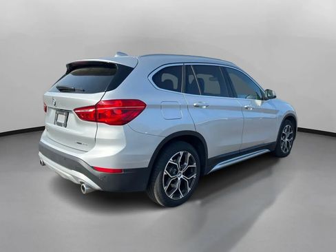Used 2021 BMW X1 xDrive28i w/ Convenience Package AWD/4WD image 5