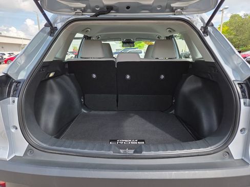Certified 2024 Toyota Corolla Cross L FWD image 19