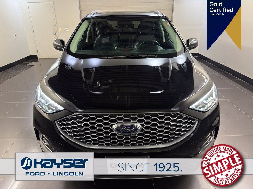 Certified 2024 Ford Edge SEL w/ Convenience Package AWD/4WD image 2