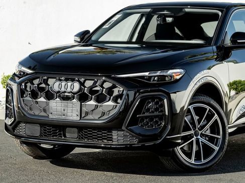New 2026 Audi Q5 Premium Plus AWD/4WD image 2