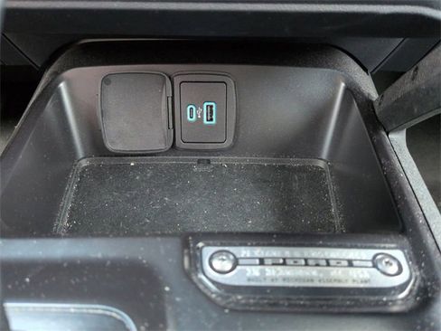 Used 2024 Ford Bronco Outer Banks image 23