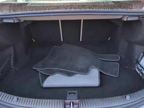 Used 2020 Mercedes-Benz C 300 Sedan image 28