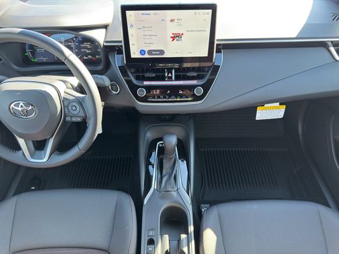 New 2026 Toyota Corolla SE image 10