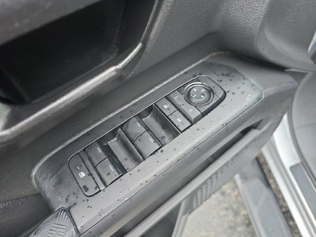 Used 2024 Toyota Tacoma SR5 AWD/4WD image 14