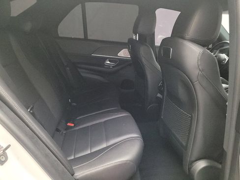 Used 2020 Mercedes-Benz GLE 350 w/ Premium Package image 19