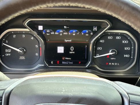Used 2021 GMC Sierra 1500 Denali w/ Denali Ultimate Package AWD/4WD image 22
