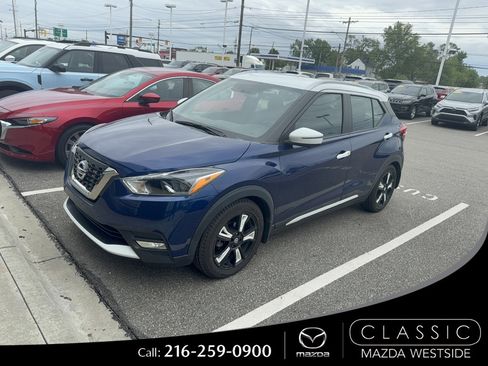 Used 2018 Nissan Kicks SR FWD image 1