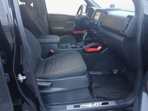 Used 2023 Nissan Frontier PRO-4X w/ Technology Package image 24