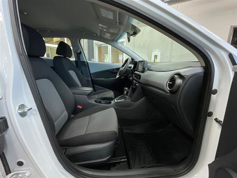 Used 2018 Hyundai Kona SE AWD/4WD image 27
