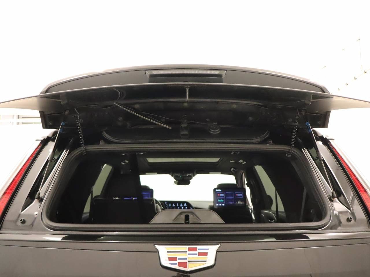 Used 2022 Cadillac Escalade Sport AWD/4WD image 5