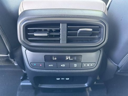 Certified 2025 Honda Pilot EX-L image 17