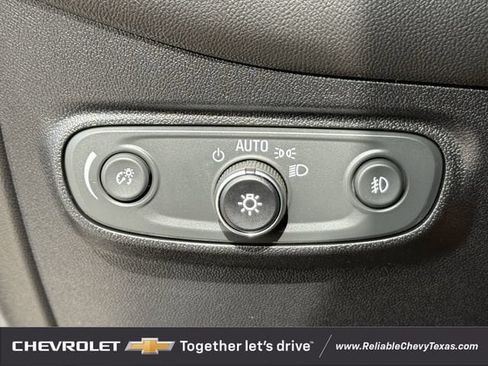 Used 2018 Chevrolet Equinox Premier FWD image 26