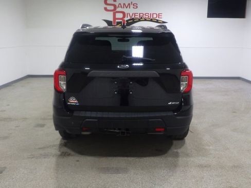 Used 2023 Ford Explorer Timberline w/ Timberline Technology Package image 3