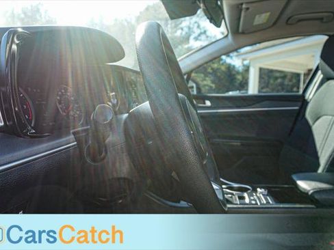 Used 2022 Kia K5 LXS image 32