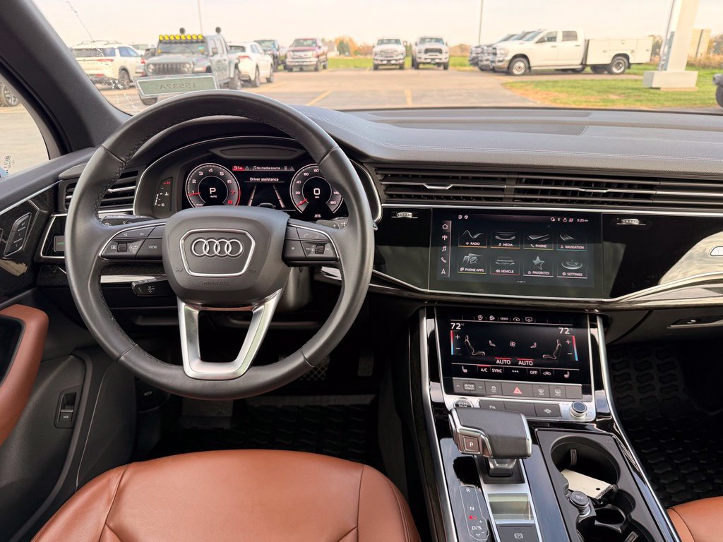 Used 2023 Audi Q7 2.0T Premium AWD/4WD image 7