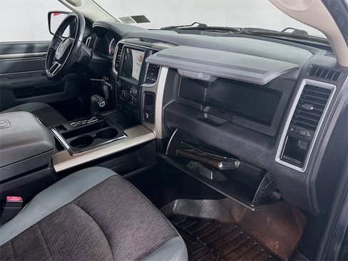 Used 2013 RAM 1500 Big Horn image 29