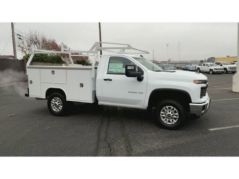 New 2026 Chevrolet Silverado 2500 W/T w/ WT Convenience Package image 2