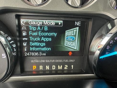Used 2011 Ford F350 Lariat w/ Lariat Ultimate Pkg image 16