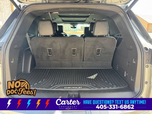 Used 2023 Chevrolet Traverse High Country FWD image 31