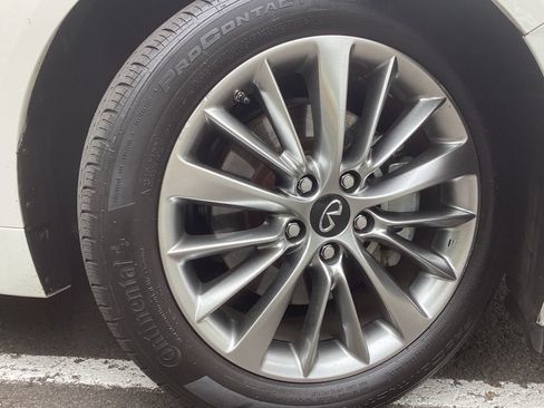 Used 2021 INFINITI Q50 Luxe RWD image 6