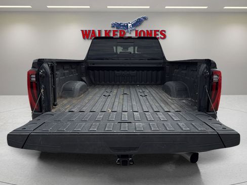 Used 2025 GMC Sierra 2500 Denali Ultimate image 14