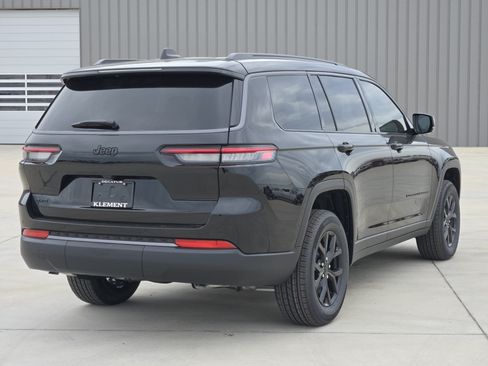 New 2026 Jeep Grand Cherokee L 4WD image 4
